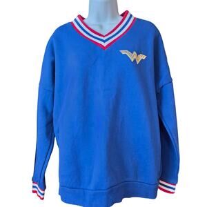 Boxlunch exclusive blue wonder woman warrior sweatshirt, sz S